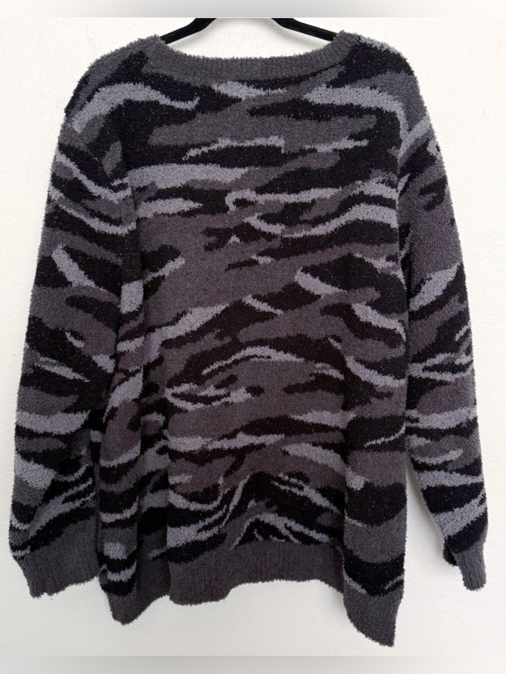 Barefoot Dreams CozyChic Seaside Camo Crewneck Fuzzy Pullover Sweater 3X - Picture 3 of 8
